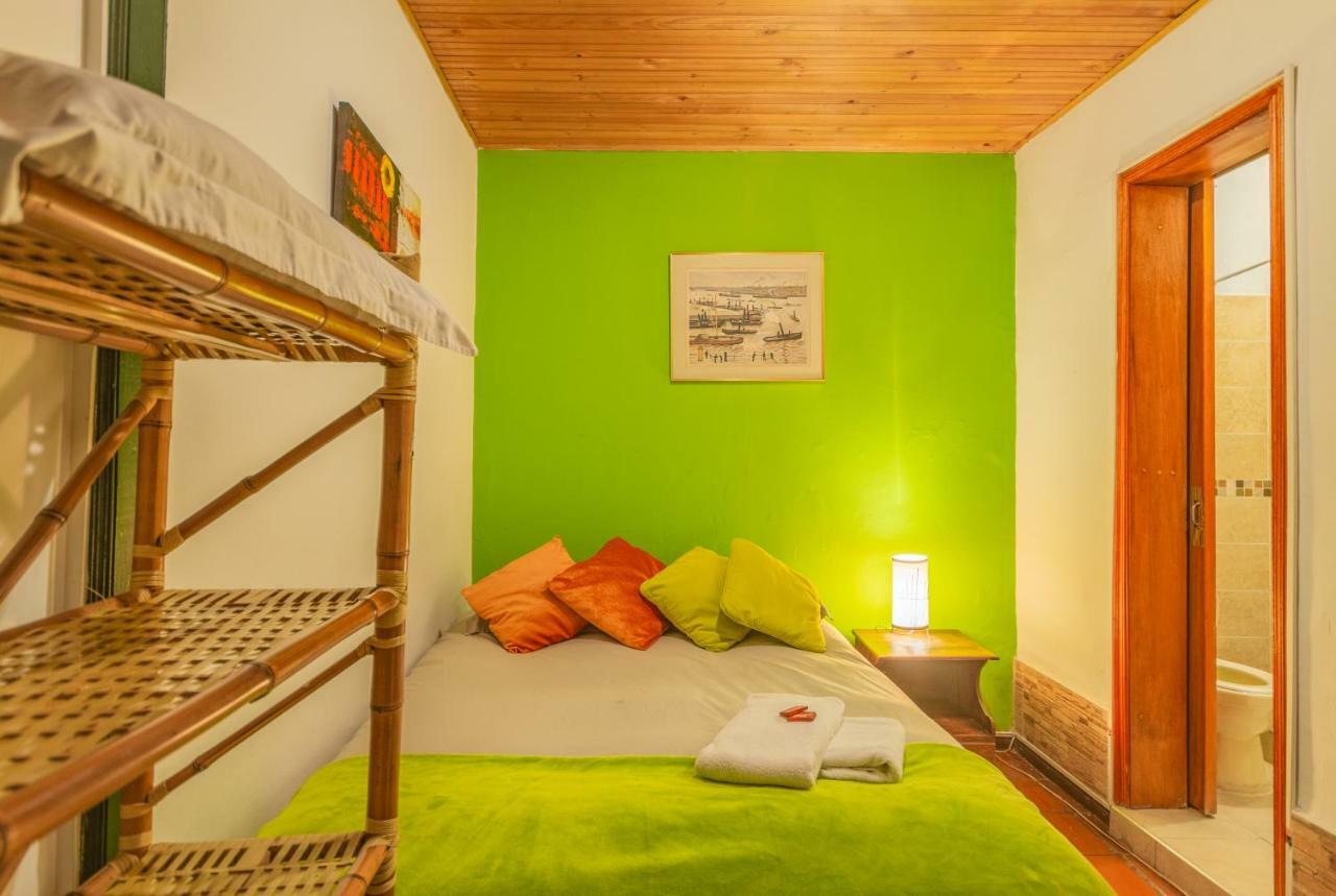 Hostal Sue Candelaria Богота Екстер'єр фото